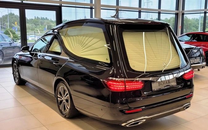 Mercedes-Benz Klasa E cena 411927 przebieg: 5000, rok produkcji 2024 z Dobczyce małe 232